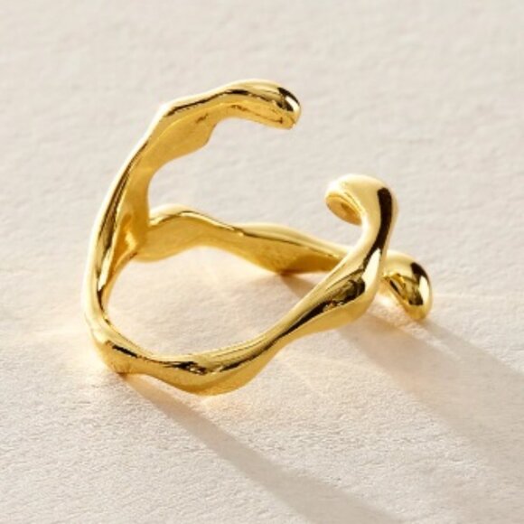 2 FOR 10$ NWOT Gold artistic adjustable ring - Picture 2 of 3